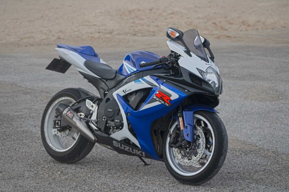Suzuki Gsxr K7 750