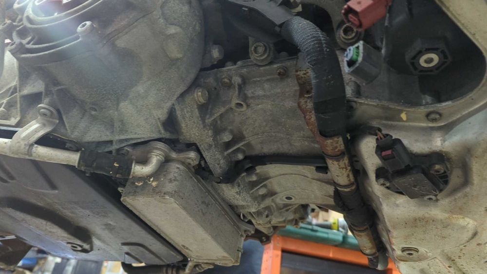 Двигун(мотор) 4,0L CEUC в зборі з АКПП 7- ступ PXK знято з Audi S7 4G8