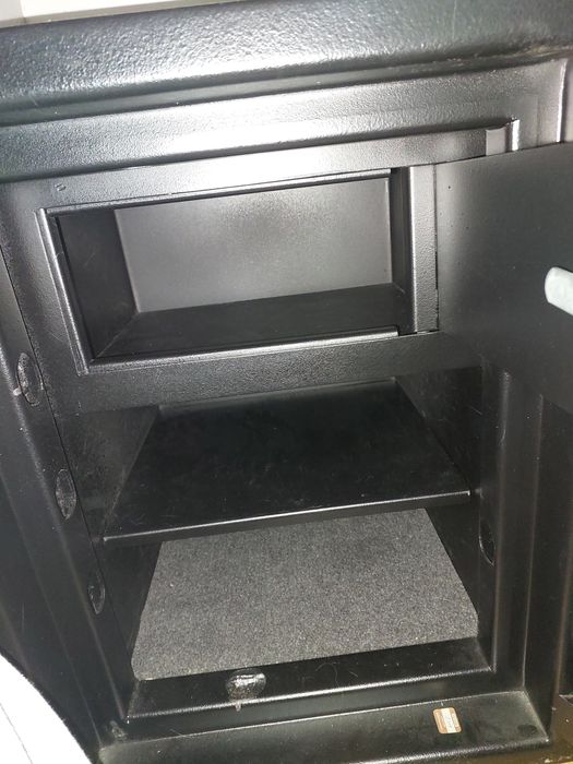 Сейф зламостійкий сертифікований клас 2 виробник Германія Mauer