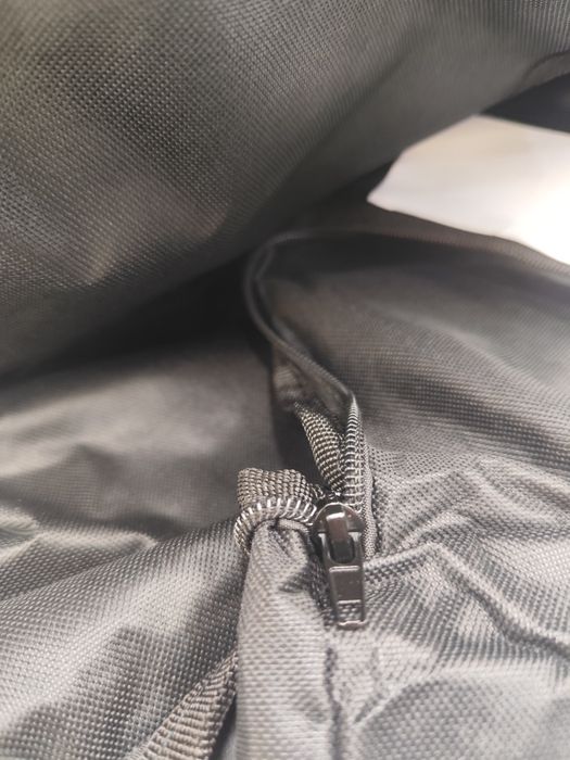 Nowa mata ochronna do auta dla psa • duża • z zamkiem i kieszenią