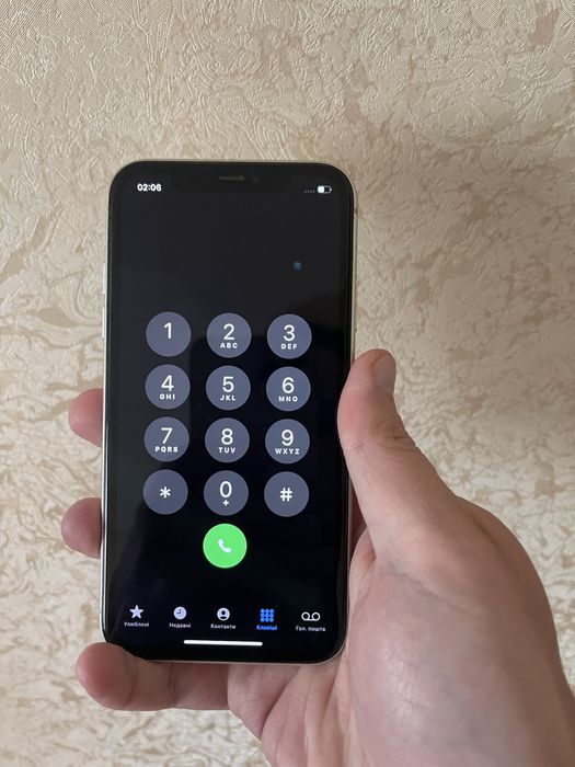 Iphone 11 64gb rsim at&t.