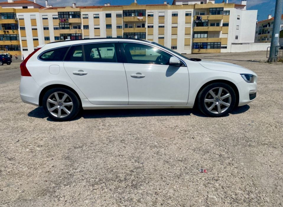 Volvo V60 2.0 D2 Momentum
