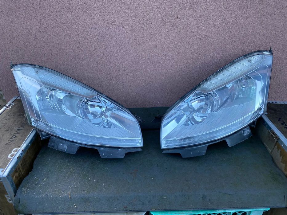 lampy citroen c4 picasso I lift komplet eu całe