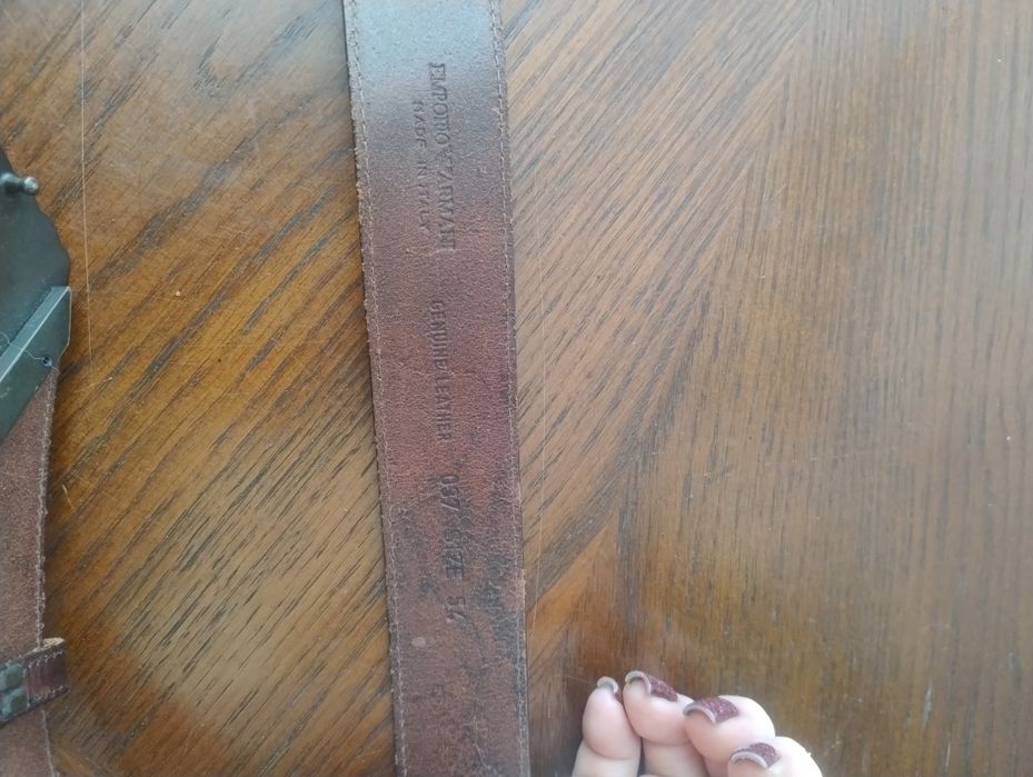 Продам ремінь Giorgio Armani.