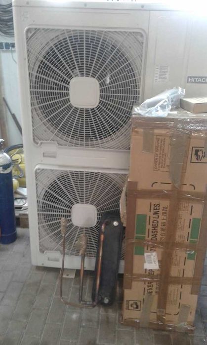Klimatyzator pieczarkarnia  Hitachi RAS-8HRNM 24KW inventer