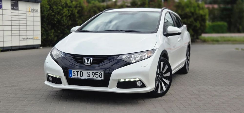 Honda Civic 1.8 Benzyna 142KM Klima PdC Import Raty Opłaty !!!