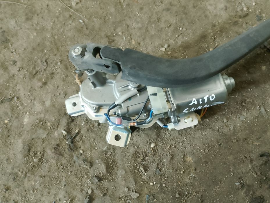 Mechanizm wycieraczki tył Suzuki Alto