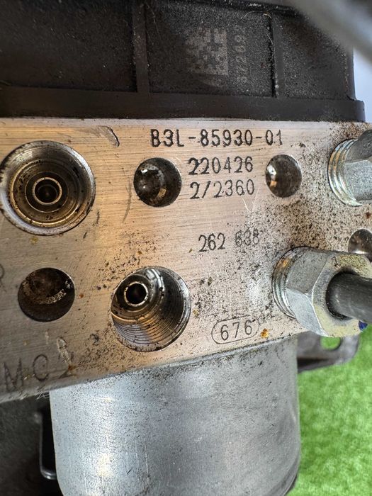 Yamaha YZF-R1 блок ABS B3L859300800