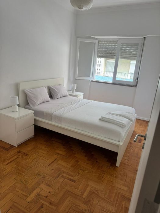 Quarto Disponivel  no Rio de Mouro