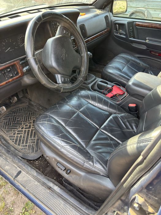 Jeep 2.5 diesel  manual zamienie na qłada 4x4