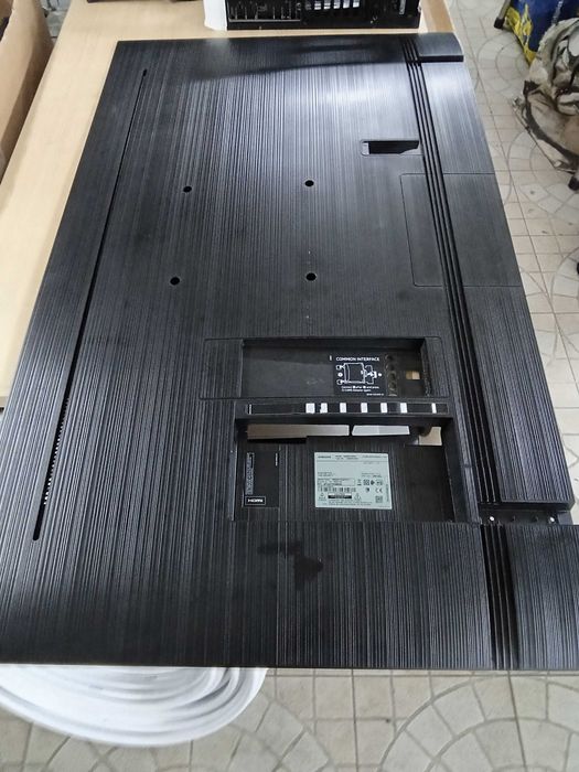 Samsung UE55RU7025K "placas"