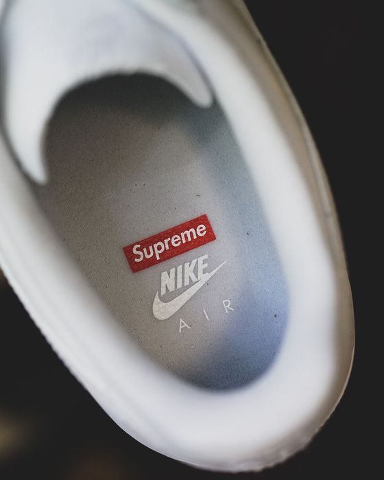 supreme x nike Air force
