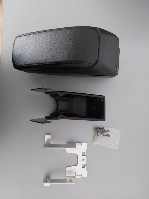 Подлокотник Renault Dacia Duster 1 (Рено Дачія Дастер 1) 10р-18р: 1 650 ...