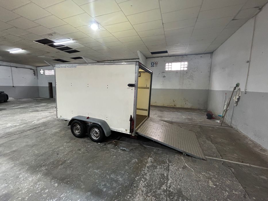 Reboque 2 eixos BLUE LINE - impecável