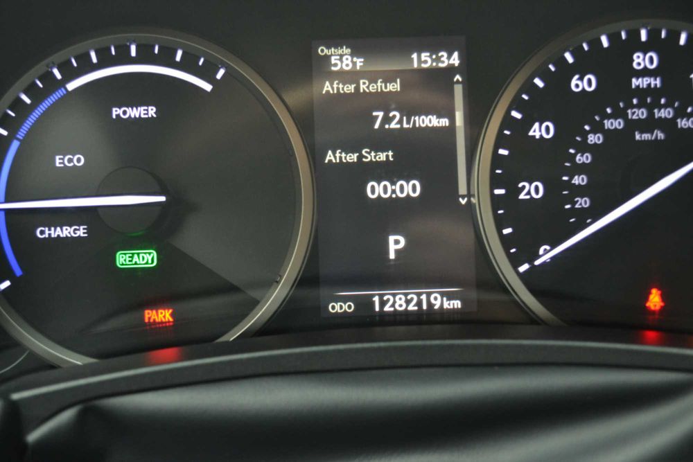 Lexus nx 300h 2018 Відмінний стан