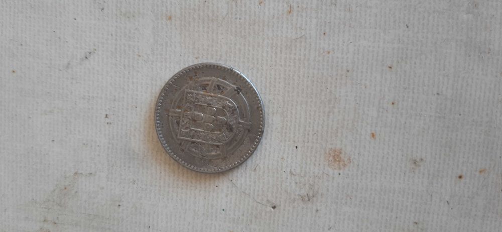 Moeda de 2 centavos 1918 e talheres topázio