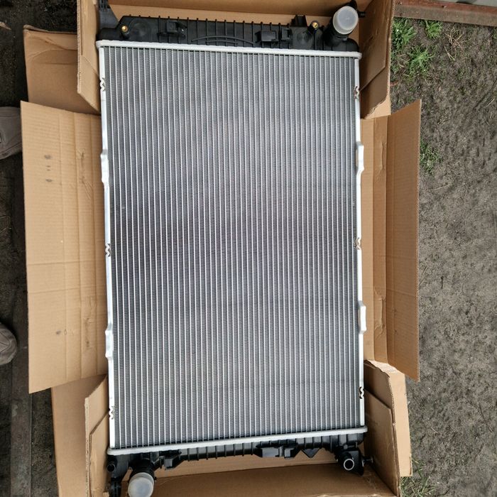 Chłodnica audi a4/a5/q5