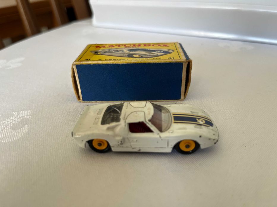 41 Matchbox Lesney Ford GT (made in England), c/cx 1ª Série , razoável