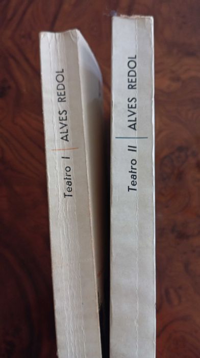 2 volumes teatro Alves Redol