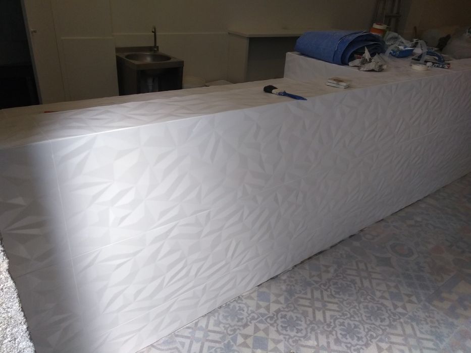 Remodelação /Teto falso/divisórias/casas de banho, cozinhas/flutuante