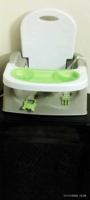 Cadeira de refeições de bebê