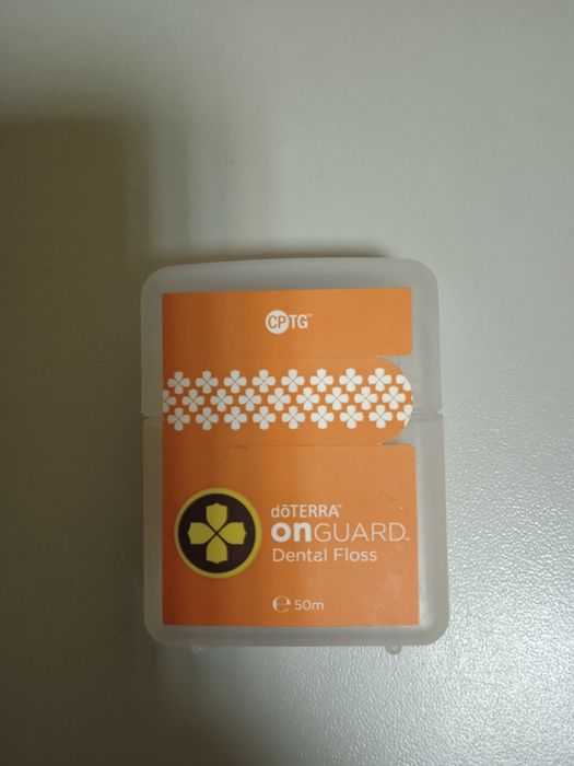 Nić dentystyczna DoTerra 50m