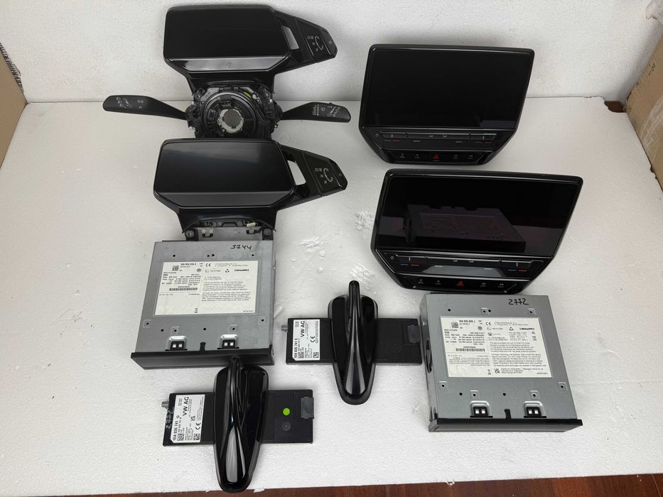 Задня полка полиця ролета багажника VW id3