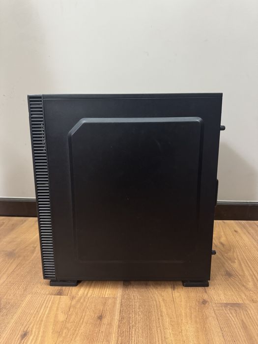 PC GAMING – GTX 1660 SUPER  i5-9400F 32GB RAM