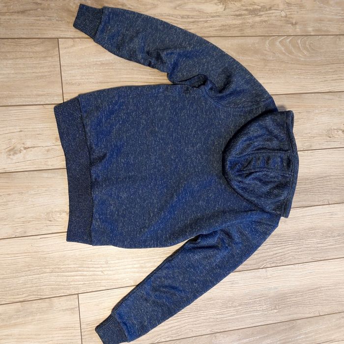 Sweter z kapturem chłopięcy 152