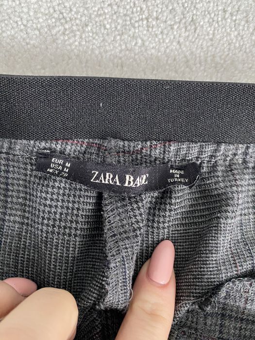 Szare spodnie w kratkę rozmiar 38 M zara