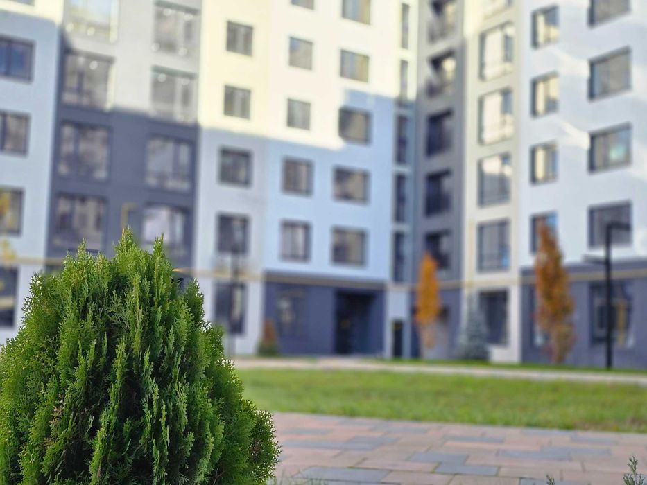 Простора однокімнатна квартира з початковим ремонтом, 2 поверх