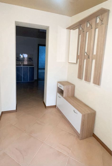 Сдам будинок, подобово з кондиціонером.