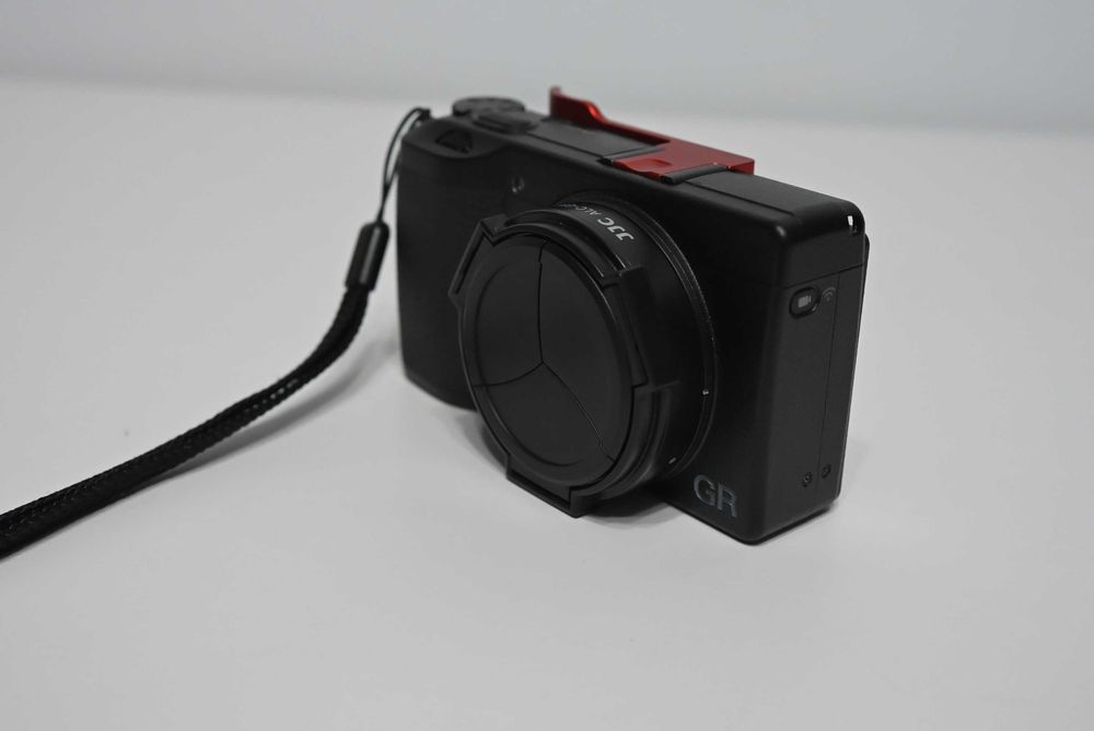 aparat fotograficzny Ricoh GR3 X