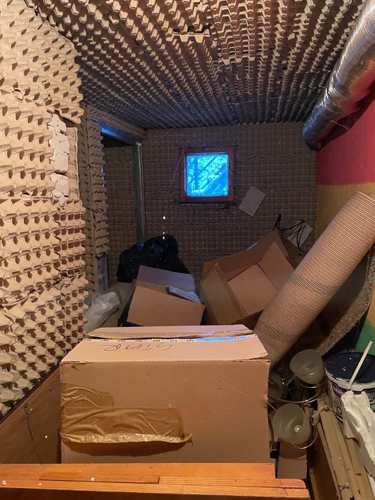 Oddam zawartość piwnicy za sprzątnięcie