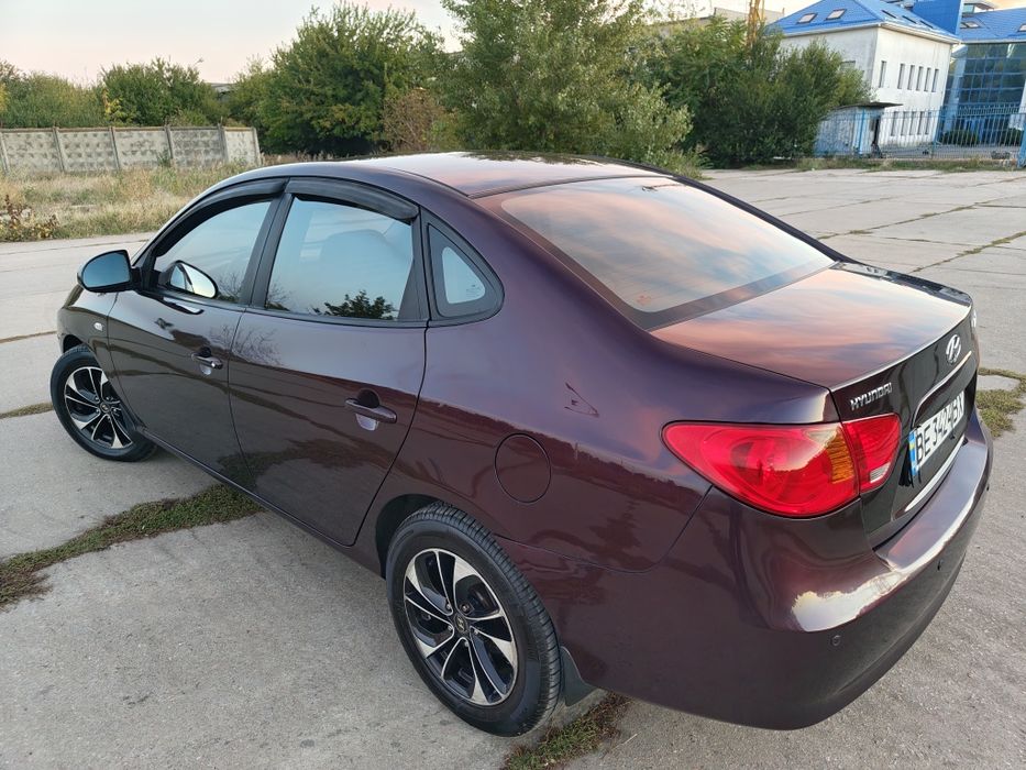 Хюндай Елантра 2.0 Автомат Рідний пробіг Гарний стан Hyundai Elantra HD максимальна комплектація