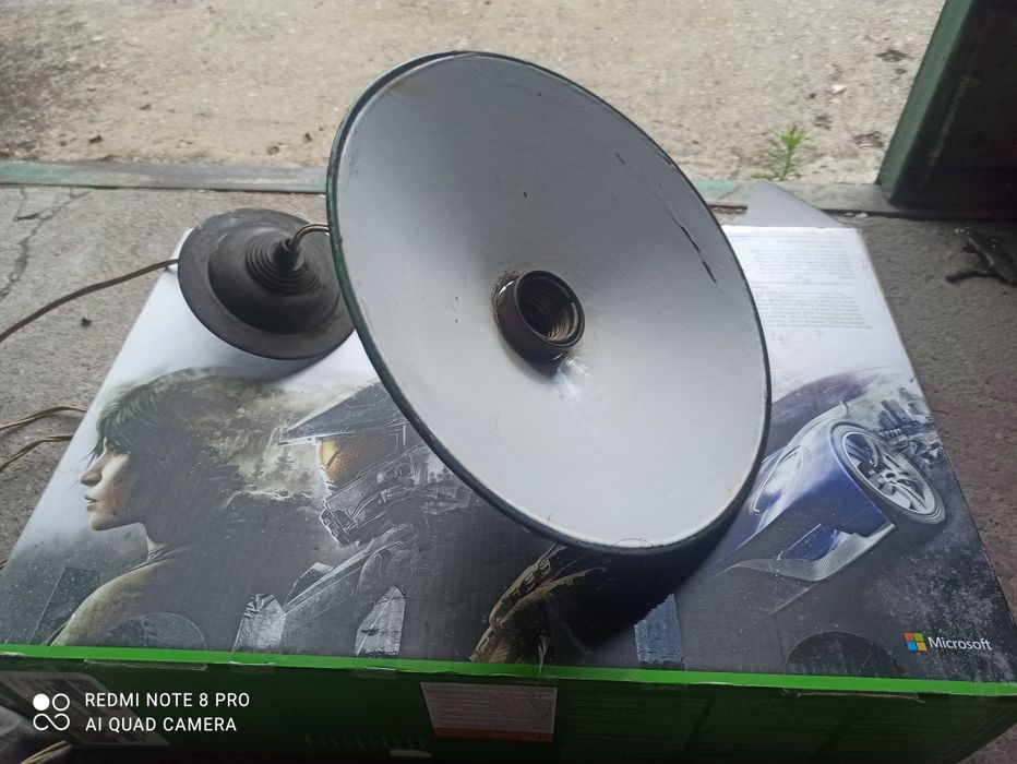 Lampa wisząca lata 50/60 ladnie wykonana ,loft