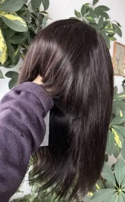 Peruka wlosy naturalne kolor ciemny braz z grzywka