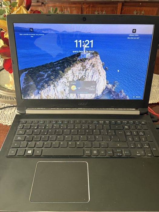 Portatil Acer A515-51G intel I7-8550 Gráfica NVIDIA dedicada 2GB