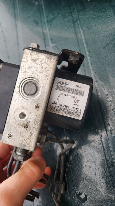 Bombs ABS ford fiesta VI de 2010