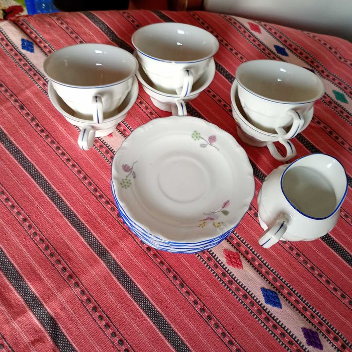 Filiżanki + mlecznik Bogucice