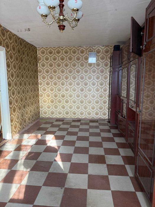 Продам 3кімнатну квартиру на Черемушках, 1/9