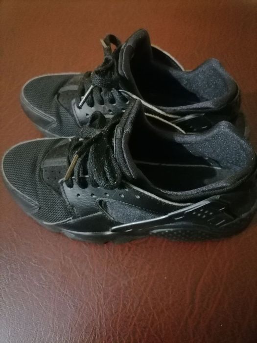 Кроссовки Nike Air Huarache.