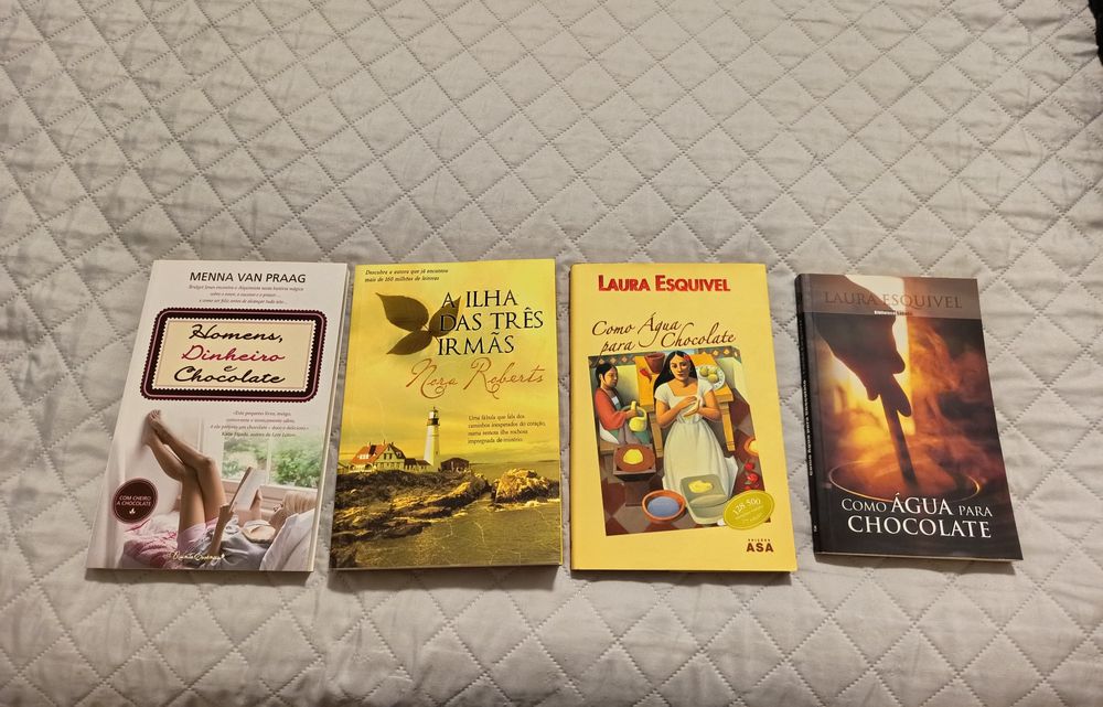 Vários livros em bom estado