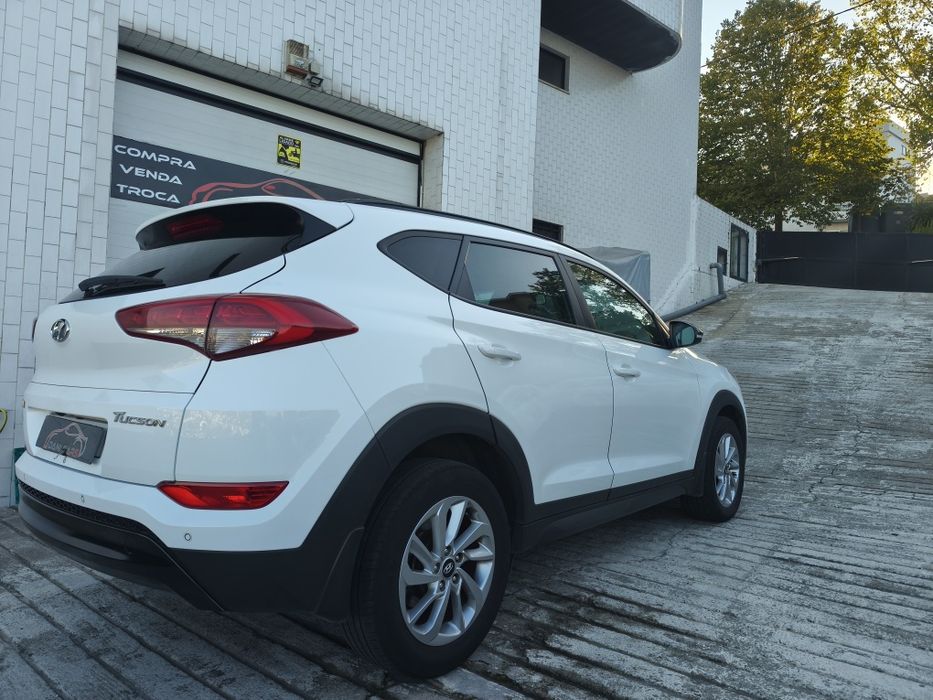 Hyundai Tucson 1.7 — photo 3
