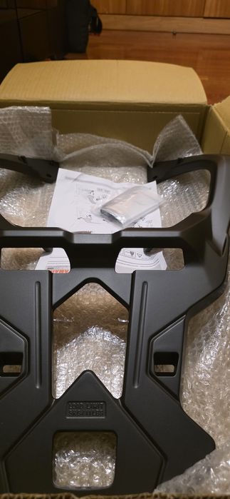 Suporte para top case Yamaha tracer.