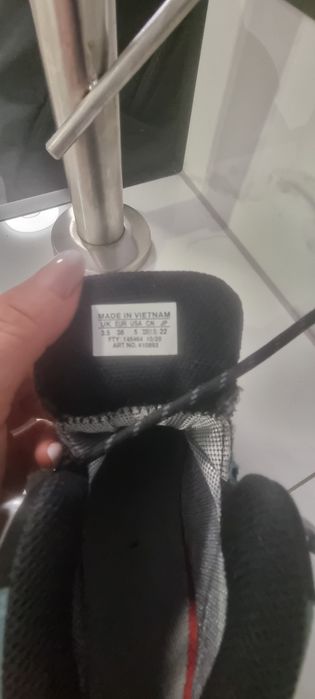 Salomon   goretex
