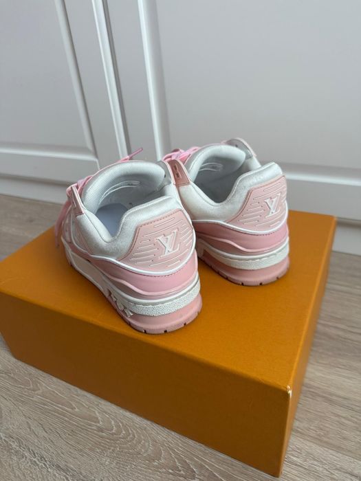 Louis Vuitton LV Trainer Sneaker (pink/white) 37