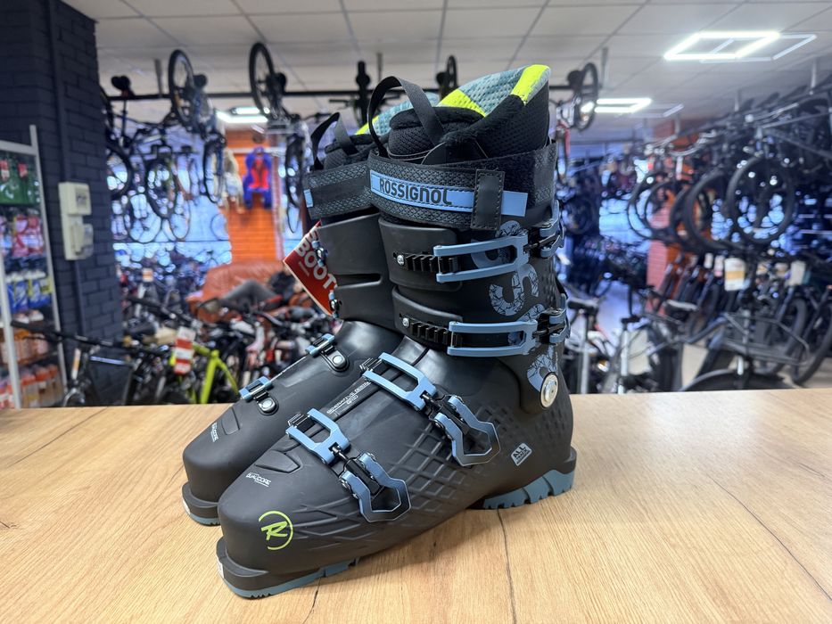 РОЗПРОДАЖ!Нові гірськолижні ботинки Rossignol розмір 44 (стелька 29см)