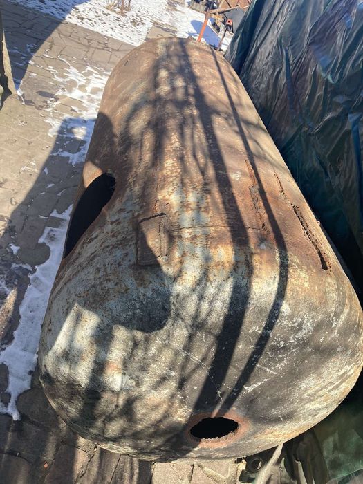 Продам бочку .Товщина низ 10мм а бока 5 мм. 5 мм