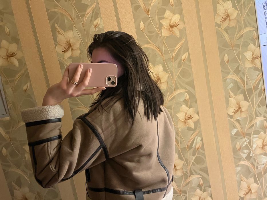 Дублянка замшева жіноча